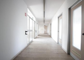 Ufficio Via del Chiù, Bologna (zona Santa Viola) - foto 9