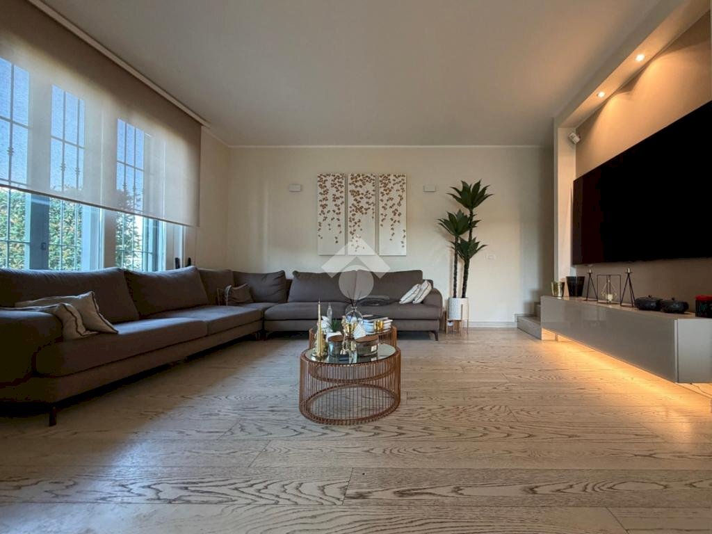 Villa Via Laura Prati, Bussero - foto 3
