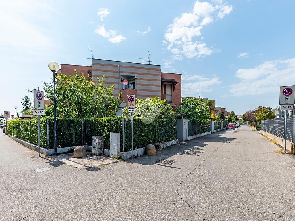 Porzione di casa Via prima strada, Lainate - foto 2