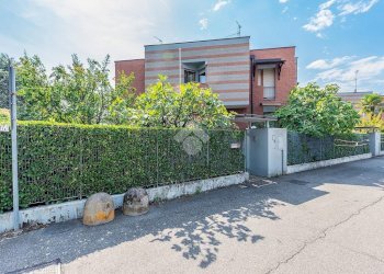Porzione di casa Via prima strada, Lainate - foto 1