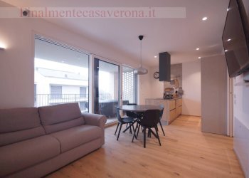 zona giorno - Appartamento Via Secolo
5, Peschiera del Garda - foto 14