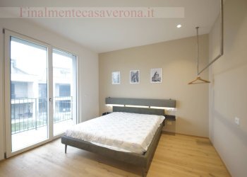 camera matrimoniale - Appartamento Via Secolo
5, Peschiera del Garda - foto 18