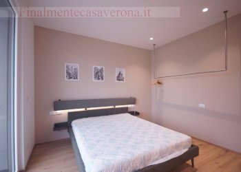 camera matrimoniale - Appartamento Via Secolo
5, Peschiera del Garda - foto 22