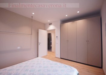 camera matrimoniale - Appartamento Via Secolo
5, Peschiera del Garda - foto 23