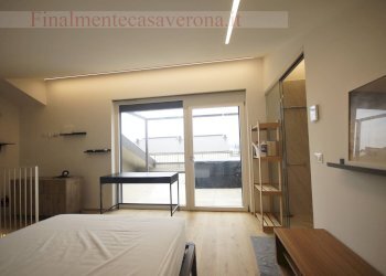 camera matrimoniale - Appartamento Via Secolo
5, Peschiera del Garda - foto 32