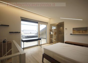 camera matrimoniale - Appartamento Via Secolo
5, Peschiera del Garda - foto 34