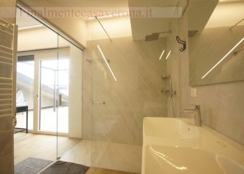 bagno - Appartamento Via Secolo
5, Peschiera del Garda - foto 39