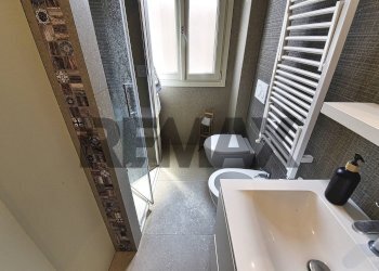 Bagno - Bilocale Via Degli Orti
 
14, Milano - foto 18