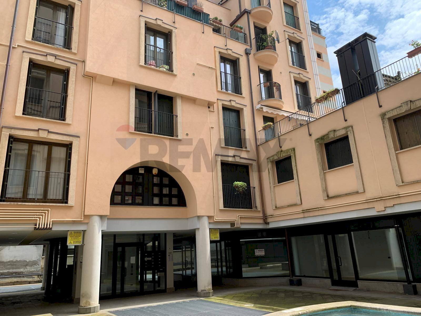 Foto 1 - Trilocale Piazza Repubblica
 
5, Varese - foto 1