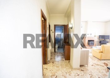 Hall / corridoio - Appartamento Via San Gregorio
 
7, Mascalucia - foto 18