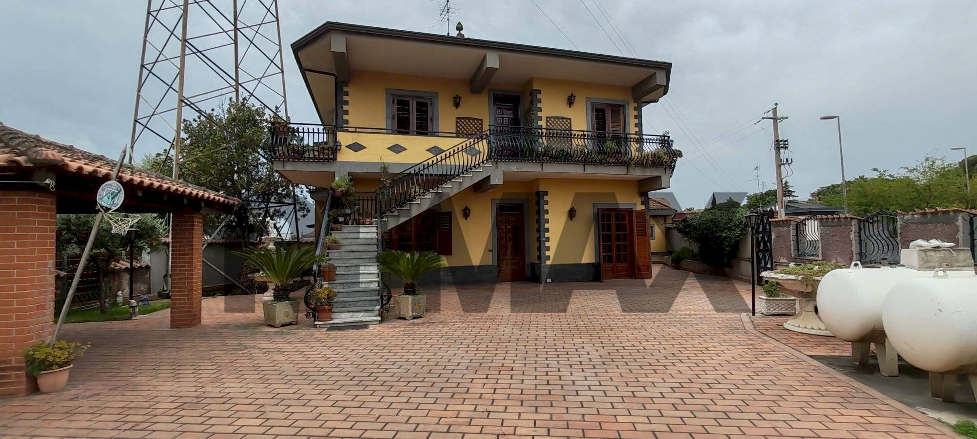 Casa all\'aperto - Trilocale Via Fisichelli
 
47, San Giovanni la Punta - foto 1