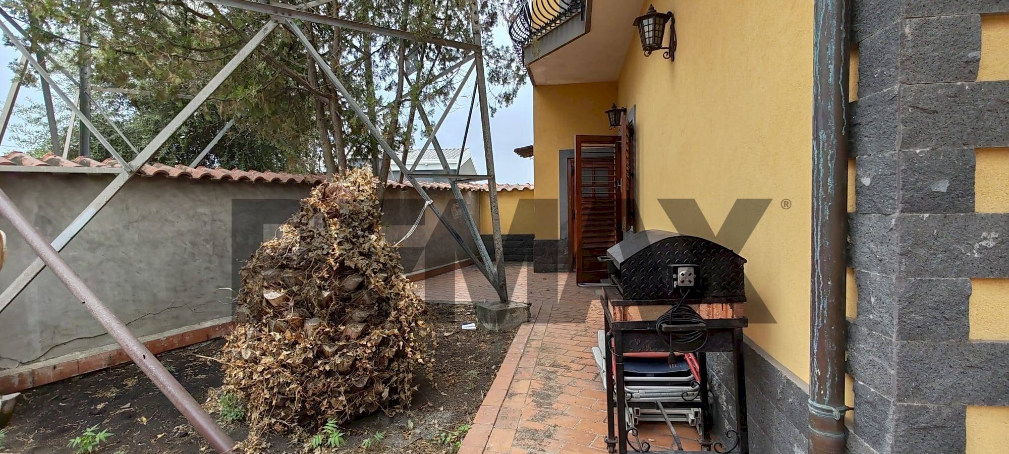 Terrazza - Trilocale Via Fisichelli
47, San Giovanni la Punta - foto 2