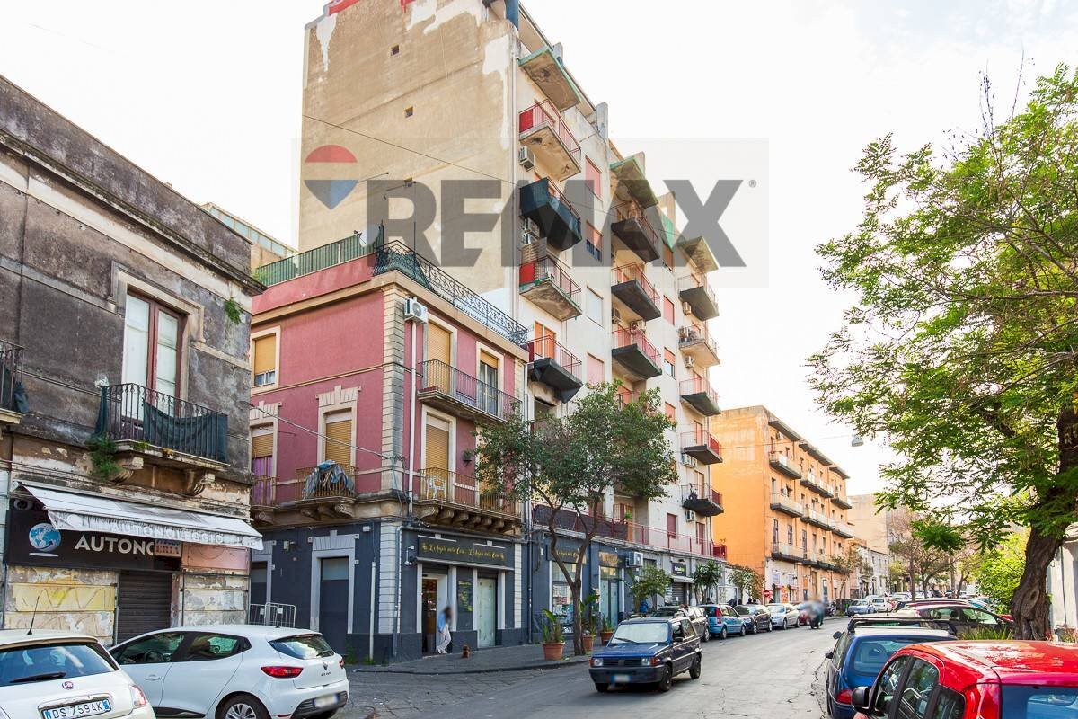 Edificio all\'aperto - Appartamento Via Plebiscito
 
415, Catania - foto 1