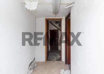 Hall / corridoio - Casa indipendente Via Marletta
 
70, Tremestieri Etneo - foto 43