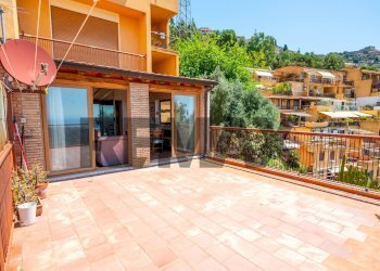 Terrazza - Trilocale Via Cagli Corrado
 
4, Taormina - foto 25