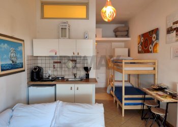 Camera / camera da letto - Monolocale Les Roches Noires
 
1, Giardini-Naxos - foto 2