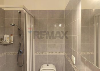 Bagno - Monolocale Les Roches Noires
 
1, Giardini-Naxos - foto 17