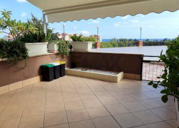 Terrazza - Monolocale Les Roches Noires
 
1, Giardini-Naxos - foto 23