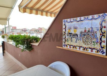 Balcone - Monolocale Les Roches Noires
 
1, Giardini-Naxos - foto 29