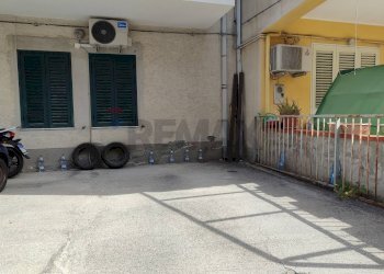 Terrazza - Quadrilocale Via Cesare Battisti
 
232, Furci Siculo - foto 33