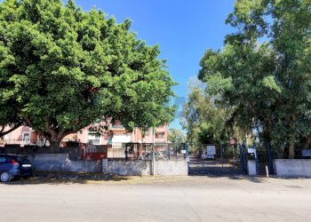 Edificio all\'aperto - Monolocale Contrada Pietrenere
 
2, Giardini-Naxos - foto 17