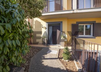 Casa all\'aperto - Villa a Schiera Via Luciano Pavarotti
 
21, Viagrande - foto 3