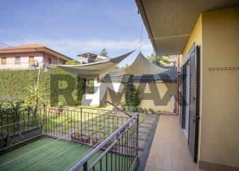 Terrazza - Villa a Schiera Via Luciano Pavarotti
 
21, Viagrande - foto 14