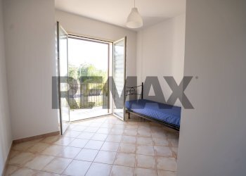 Camera / camera da letto - Villa a Schiera Via Luciano Pavarotti
 
21, Viagrande - foto 27