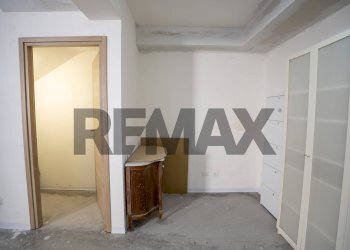 Stanza vuota - Villa a Schiera Via Luciano Pavarotti
 
21, Viagrande - foto 33