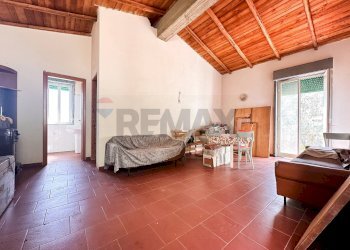 Soggiorno - Independent house Contrada lembasi
 
1, Messina - photo 6