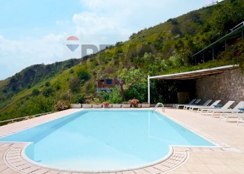 Piscina - Villa via unità d'italia
 
65, Letojanni - foto 2