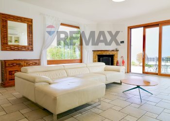 Soggiorno - Villa via unità d'italia
 
65, Letojanni - foto 28