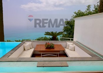 Terrazza - Villa viale unità d'italia
 
66, Letojanni - foto 4