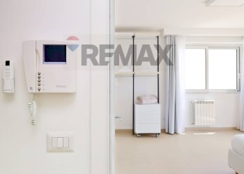 Dettagli - Villa viale unità d'italia
 
66, Letojanni - foto 23