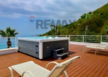 Terrazza - Villa viale unità d'italia
 
66, Letojanni - foto 26