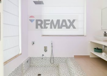 Bagno - Villa viale unità d'italia
 
66, Letojanni - foto 30
