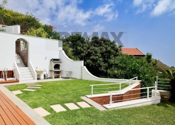 Giardino - Villa viale unità d'italia
 
66, Letojanni - foto 40