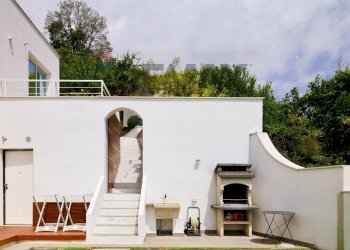 Casa all\'aperto - Villa viale unità d'italia
 
66, Letojanni - foto 41