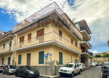 Edificio all\'aperto - Casa indipendente Via Pirandello
 
15, Furci Siculo - foto 1