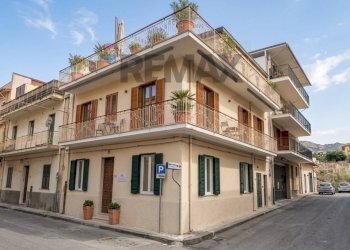 Edificio all\'aperto - Casa indipendente Via Pirandello
 
15, Furci Siculo - foto 2