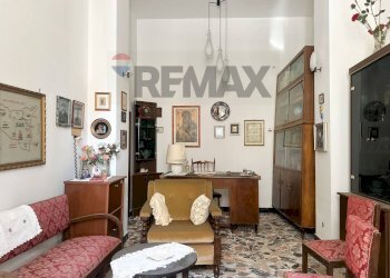 Soggiorno - Casa indipendente Via Pirandello
 
15, Furci Siculo - foto 5