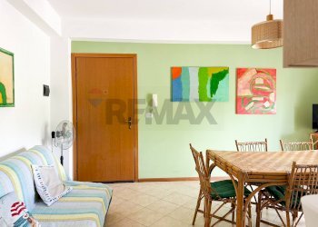 Sala da pranzo - Quadrilocale Viale unità di Italia e delle regioni
 
1, Roccalumera - foto 7