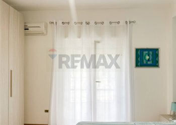 Camera / camera da letto - Quadrilocale Viale unità di Italia e delle regioni
 
1, Roccalumera - foto 21