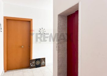 Non correlato - Quadrilocale Viale unità di Italia e delle regioni
 
1, Roccalumera - foto 39