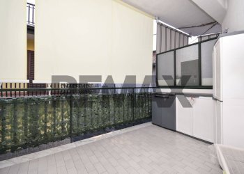 Terrazza - Quadrilocale Via Potenza
 
17, Paterno - foto 9