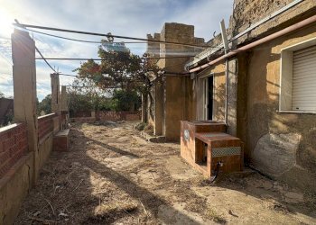 Casa all\'aperto - Villa Via della Prece
 
1, Caltagirone - foto 9