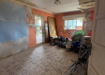 Stanza vuota - Villa Via della Prece
 
1, Caltagirone - foto 14
