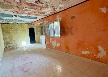 Stanza vuota - Villa Via della Prece
 
1, Caltagirone - foto 15