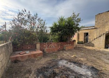 Giardino - Villa Via della Prece
 
1, Caltagirone - foto 45