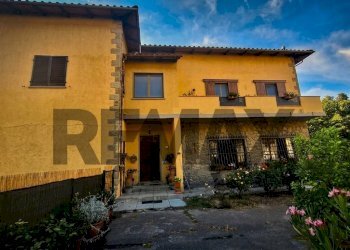 Casa all\'aperto - Casa semi indipendente VIA IV NOVEMBRE
 
1A, Castel San Niccolò - foto 2